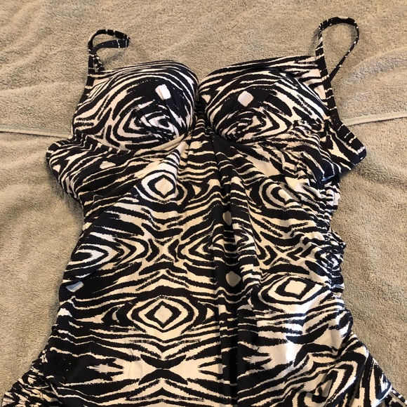 Tankini Top - Picture 1 of 6